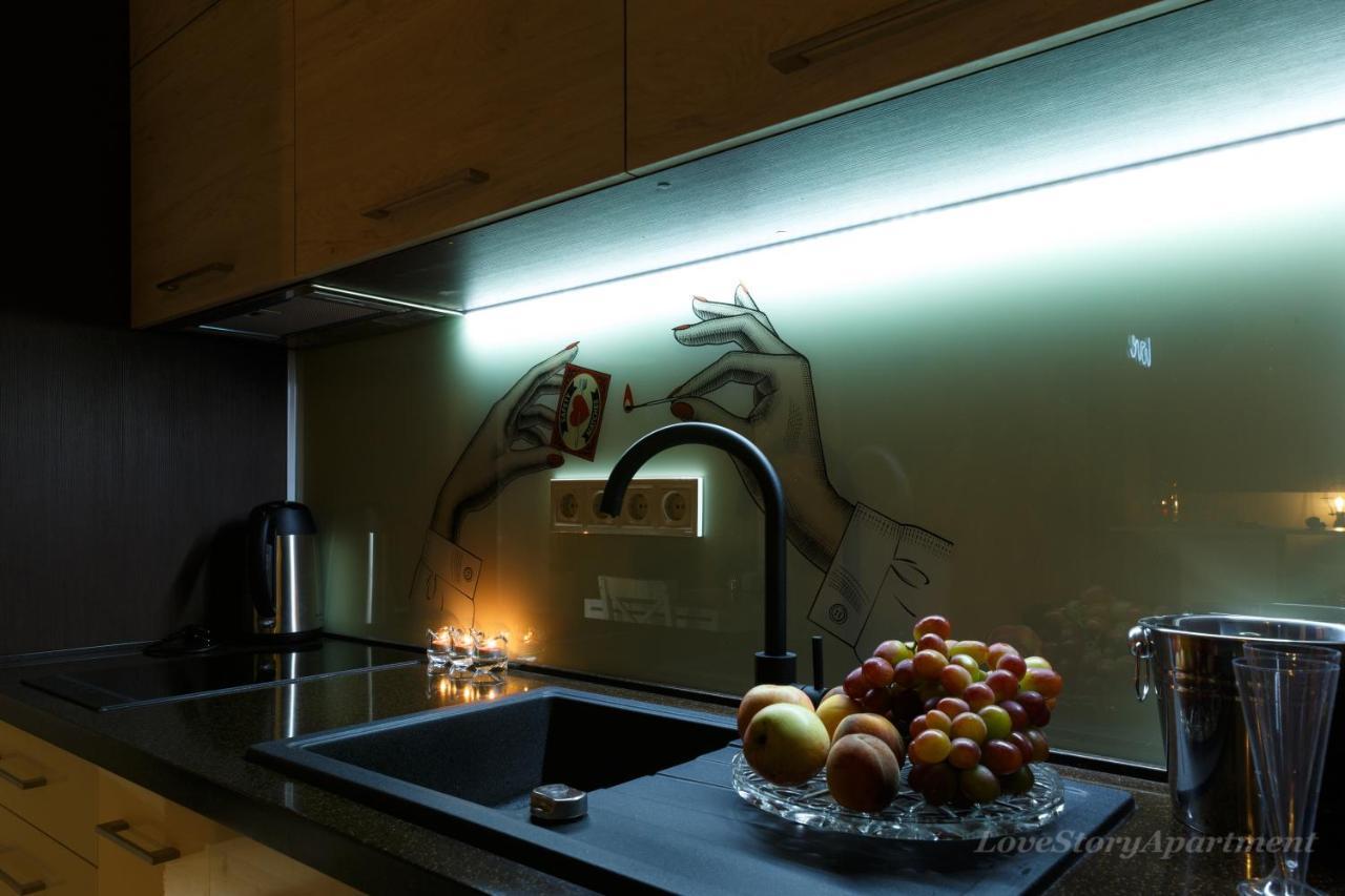 Luxury Apartments «Love Story» Ivano-Frankivsk Ngoại thất bức ảnh